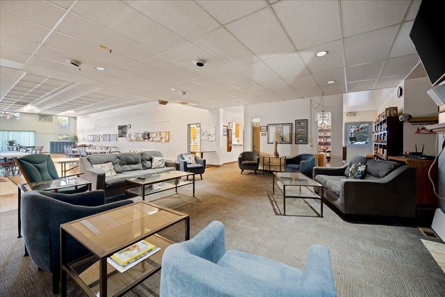 3231 W Boone Ave, Spokane, WA 99201