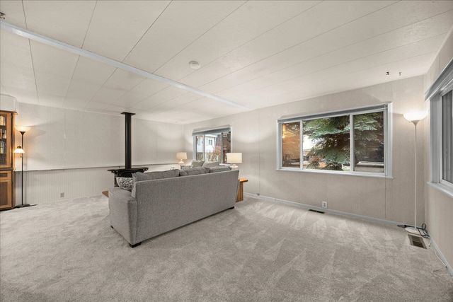 3231 W Boone Ave, Spokane, WA 99201