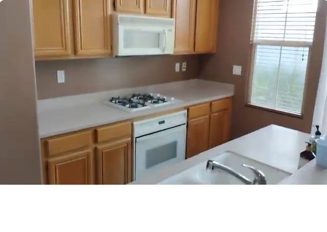 4 Honey Tree, Ladera Ranch, CA 92694