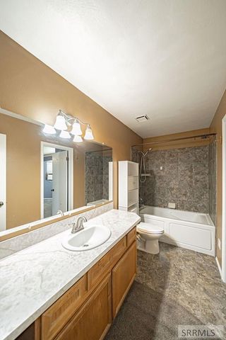 1985 Syringa Street, Pocatello, ID 83201