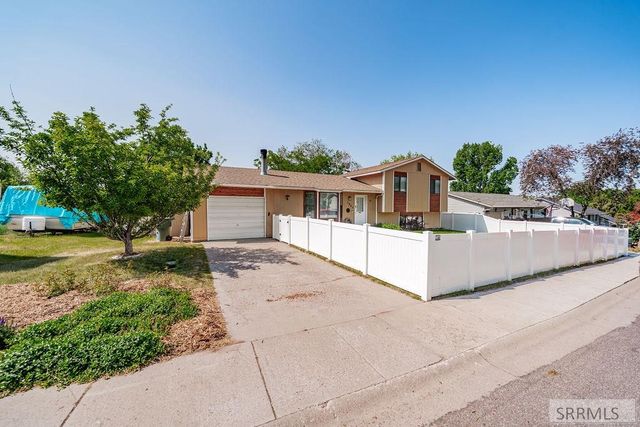 1985 Syringa Street, Pocatello, ID 83201