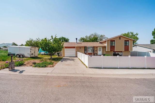 1985 Syringa Street, Pocatello, ID 83201