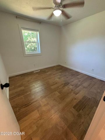 1501 South Street, Joplin, MO 64801