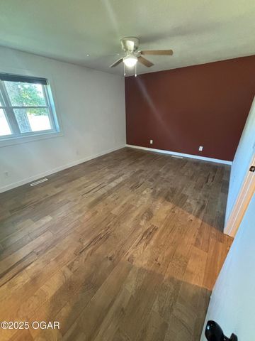 1501 South Street, Joplin, MO 64801