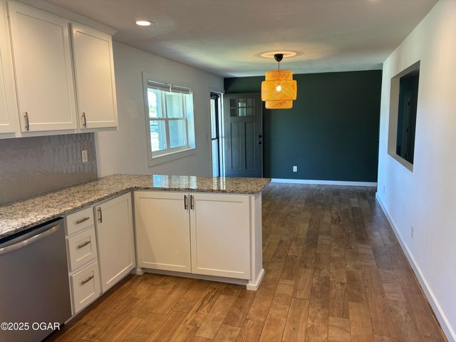 1501 South Street, Joplin, MO 64801