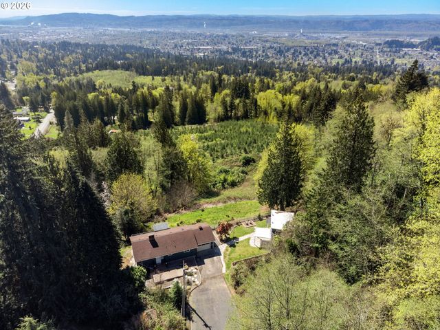 155 GRANDVIEW Ter, Longview, WA 98632