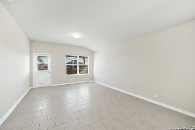 15502 Gray Catbird, San Antonio, TX 78253