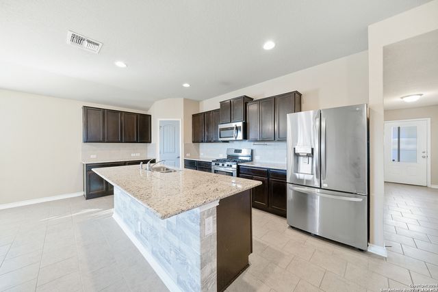 15502 Gray Catbird, San Antonio, TX 78253