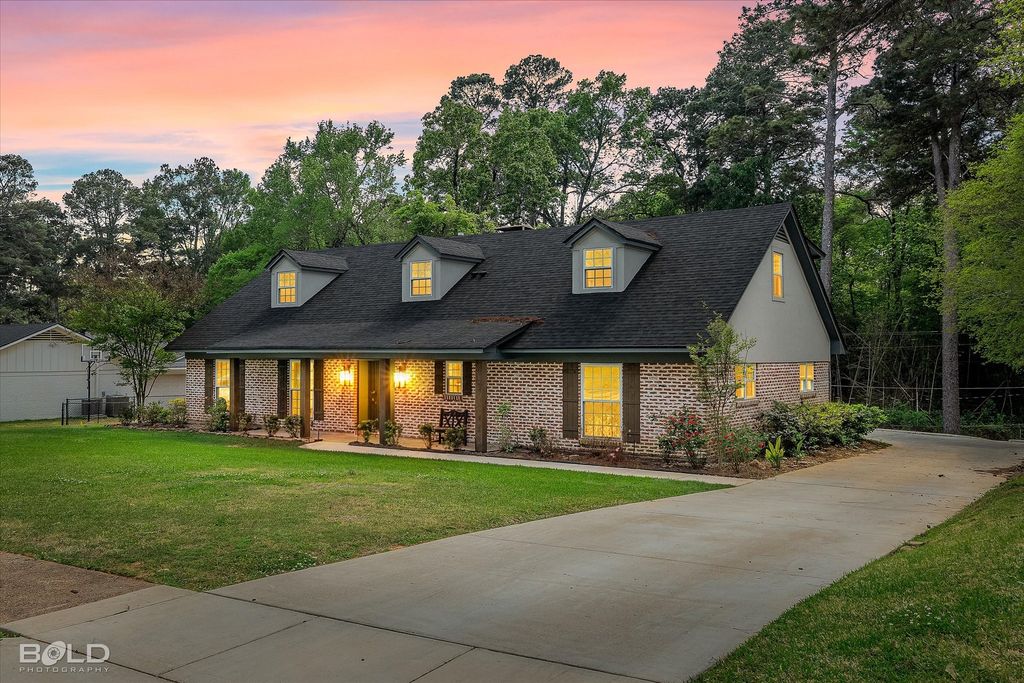 7630 Ferguson Drive, Shreveport, LA 71106