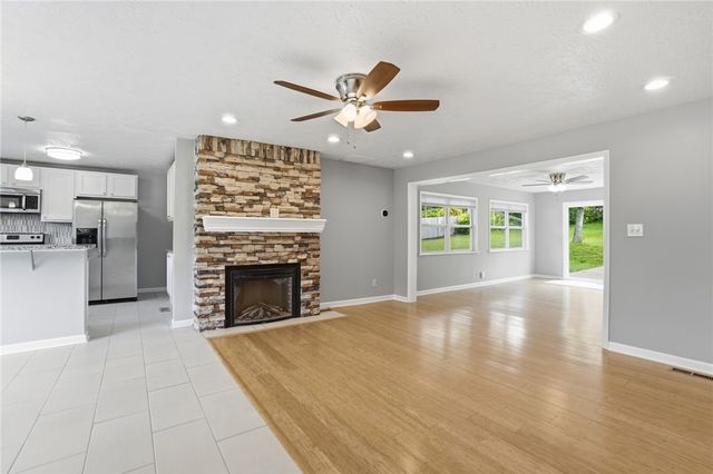 1966 Grange View Drive, Beavercreek, OH 45432