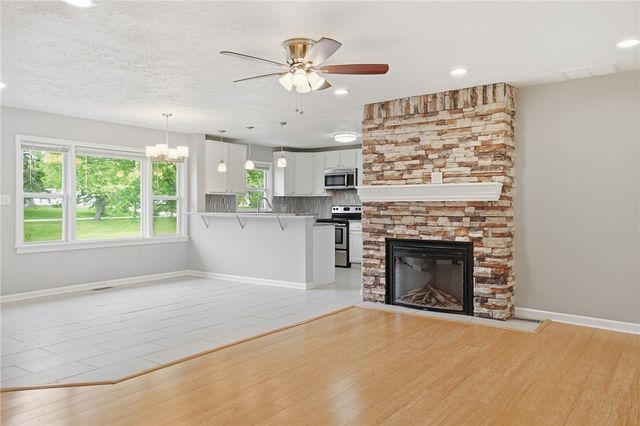 1966 Grange View Drive, Beavercreek, OH 45432