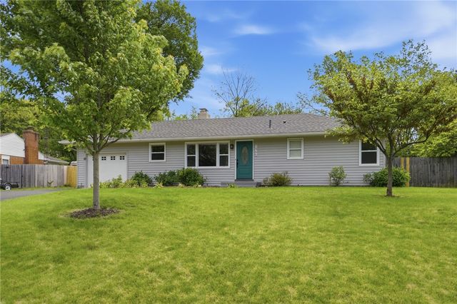 1966 Grange View Drive, Beavercreek, OH 45432