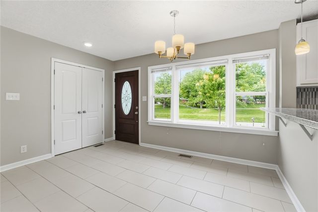 1966 Grange View Drive, Beavercreek, OH 45432