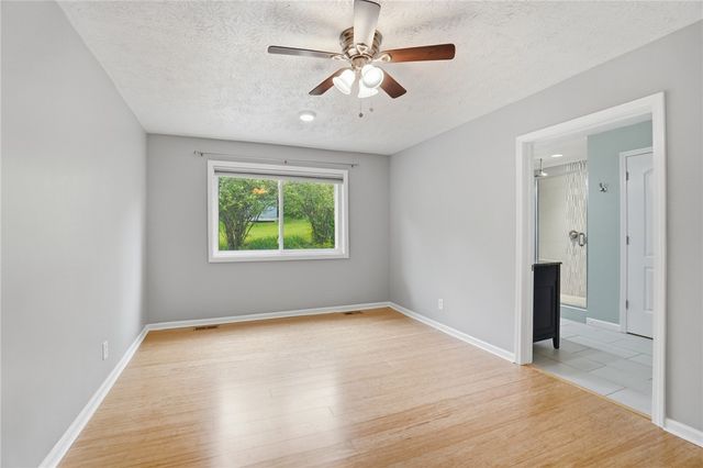 1966 Grange View Drive, Beavercreek, OH 45432