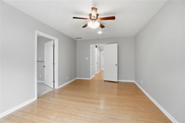 1966 Grange View Drive, Beavercreek, OH 45432