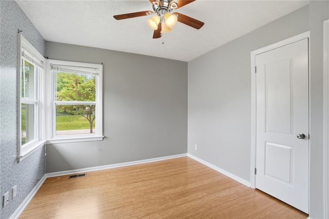 1966 Grange View Drive, Beavercreek, OH 45432