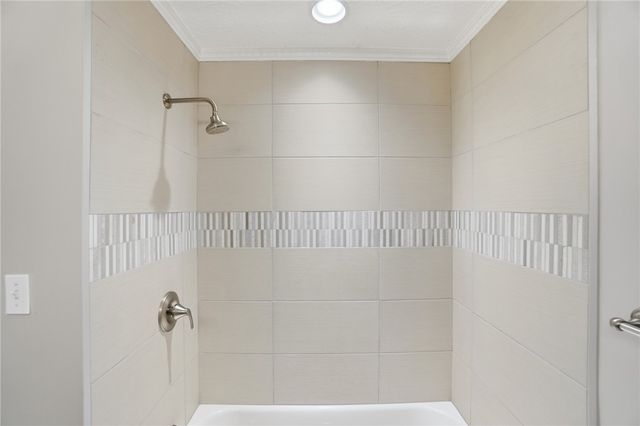 1966 Grange View Drive, Beavercreek, OH 45432