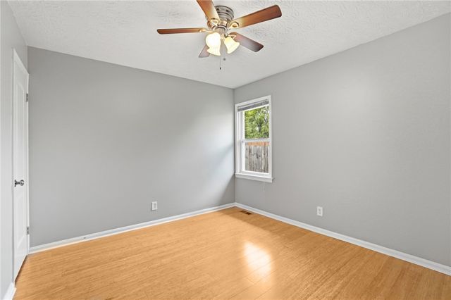 1966 Grange View Drive, Beavercreek, OH 45432