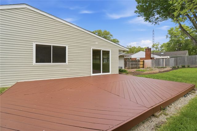 1966 Grange View Drive, Beavercreek, OH 45432