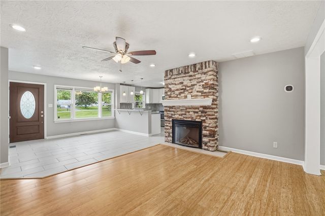 1966 Grange View Drive, Beavercreek, OH 45432