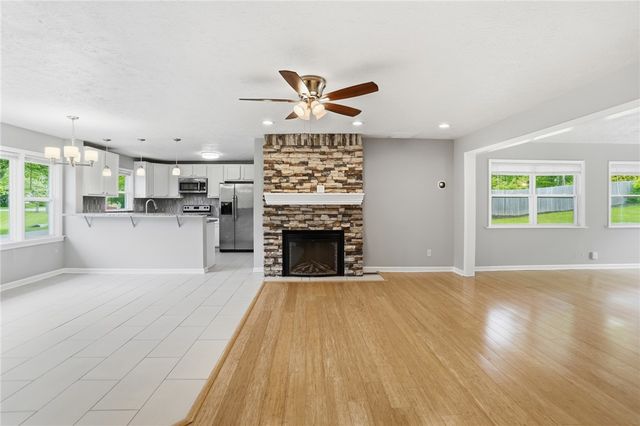 1966 Grange View Drive, Beavercreek, OH 45432