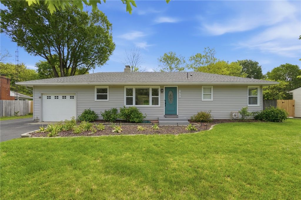 1966 Grange View Drive, Beavercreek, OH 45432
