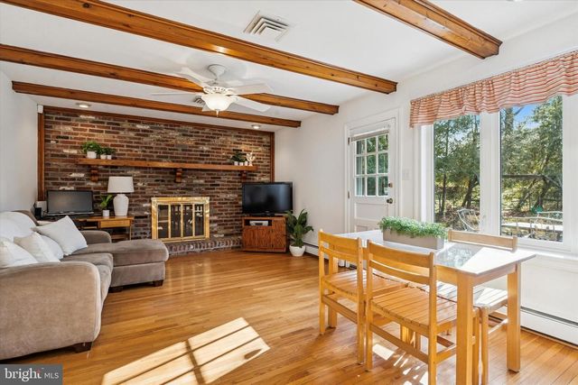 7 DALE LN, Wallingford, PA 19086