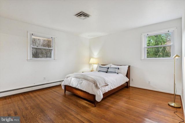 7 DALE LN, Wallingford, PA 19086