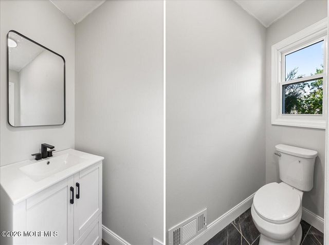 10 Begonia Court, Sayreville, NJ 08872