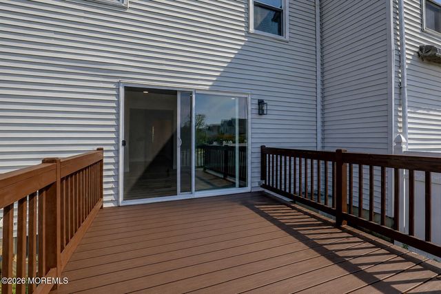 10 Begonia Court, Sayreville, NJ 08872