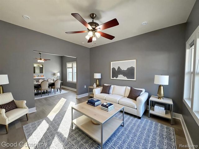 9390 Quincy Street, Detroit, MI 48204