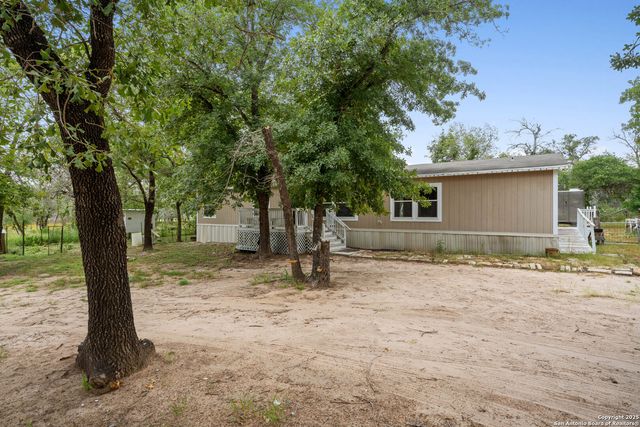 1100 Big Leaf, San Antonio, TX 78264