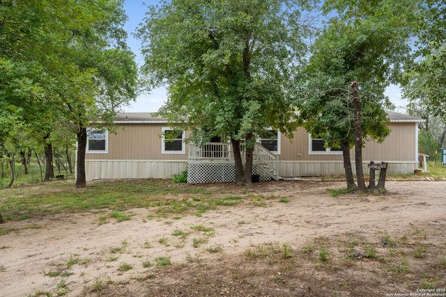 1100 Big Leaf, San Antonio, TX 78264