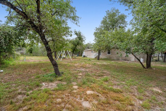 1100 Big Leaf, San Antonio, TX 78264