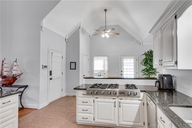 4211 Edgeworth Drive, Flowery Branch, GA 30542