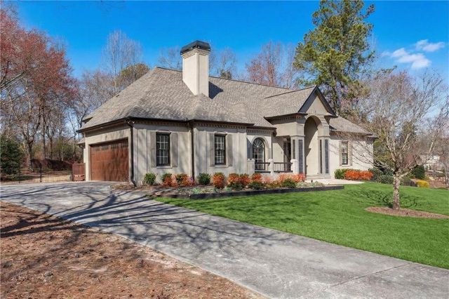 4211 Edgeworth Drive, Flowery Branch, GA 30542