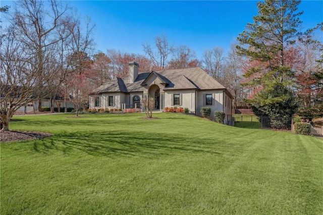 4211 Edgeworth Drive, Flowery Branch, GA 30542