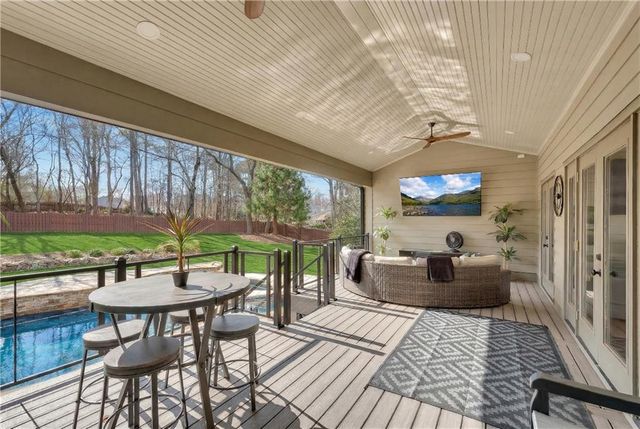 4211 Edgeworth Drive, Flowery Branch, GA 30542