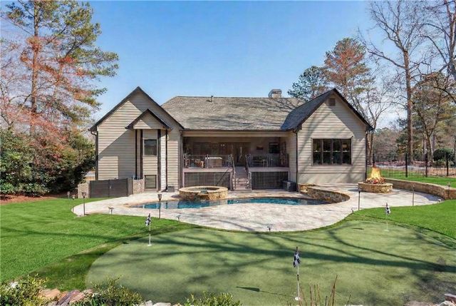 4211 Edgeworth Drive, Flowery Branch, GA 30542