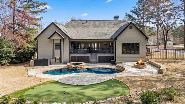 4211 Edgeworth Drive, Flowery Branch, GA 30542