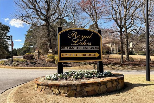 4211 Edgeworth Drive, Flowery Branch, GA 30542