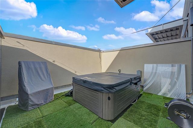 2000 S Promenade Boulevard 305D, Rogers, AR 72758