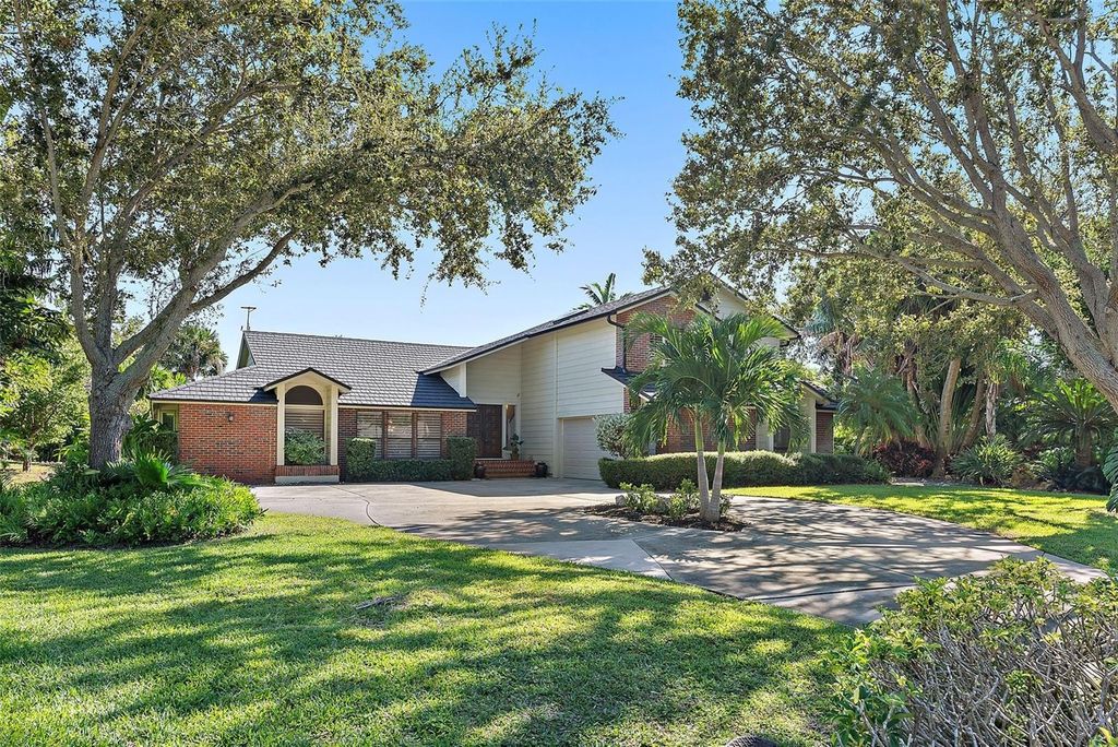 2371 LANDINGS CIRCLE, BRADENTON, FL 34209 — photo 3