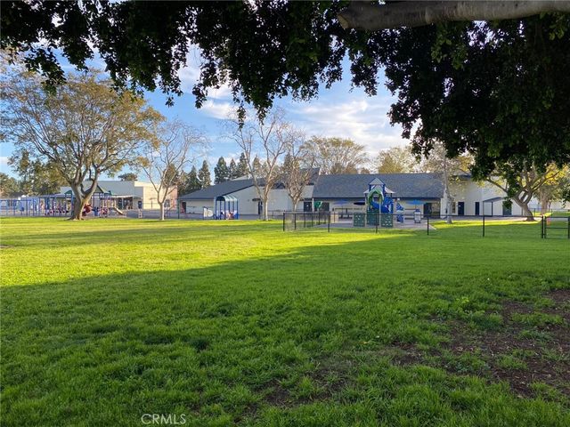 10 Trapani, Irvine, CA 92614