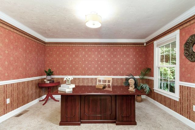 3 Stable Way, Medway, MA 02053