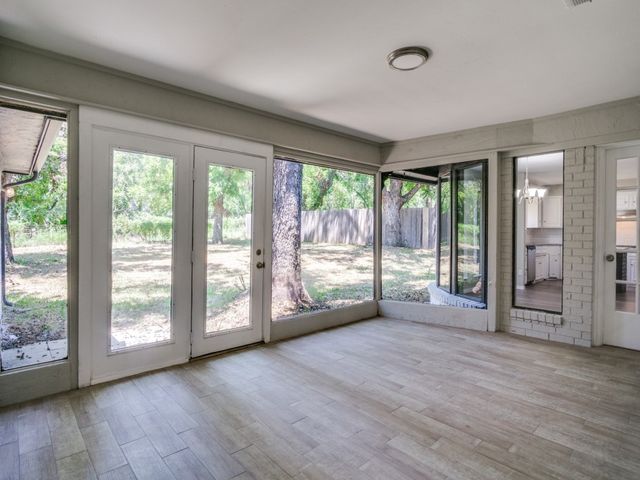 9523 Bellechase Road, Granbury, TX 76049