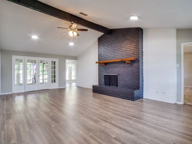 9523 Bellechase Road, Granbury, TX 76049