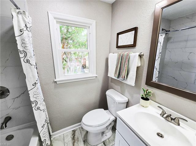 214 Denbigh BLVD, Newport News, VA 23608