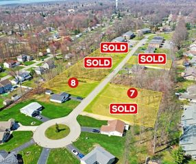 VL #8 Maplewood Drive, Cortland, OH 44410