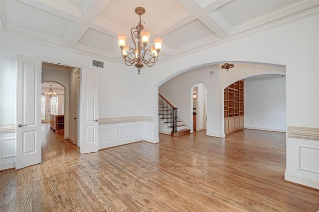 3218 Westridge Street, Houston, TX 77025